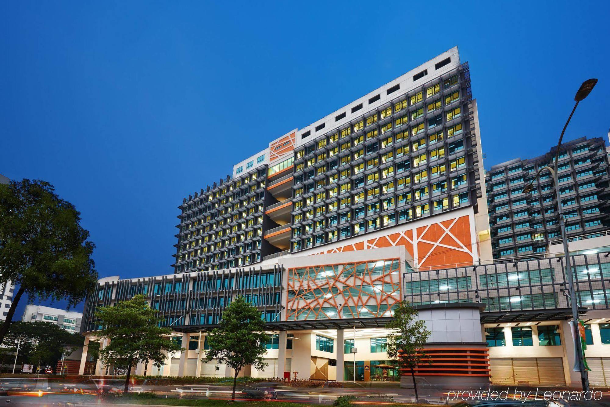 Hotel Centrestage Petaling Jaya Exterior photo